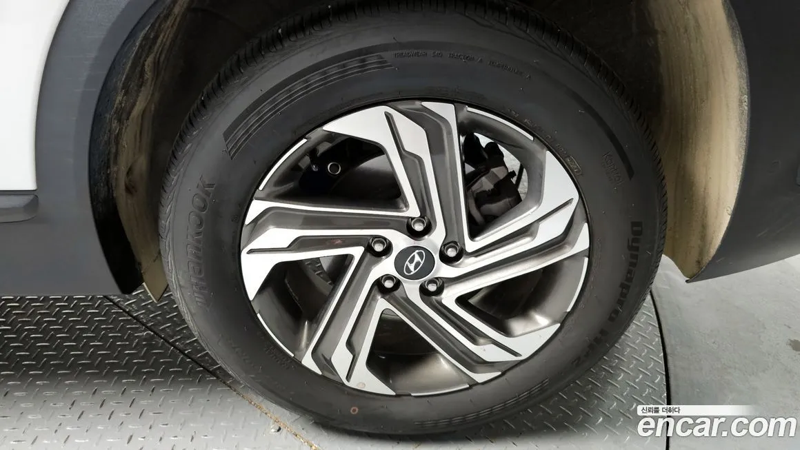 Hyundai Santafe — фото 5