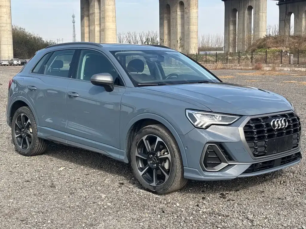 Audi Q3 — фото 3