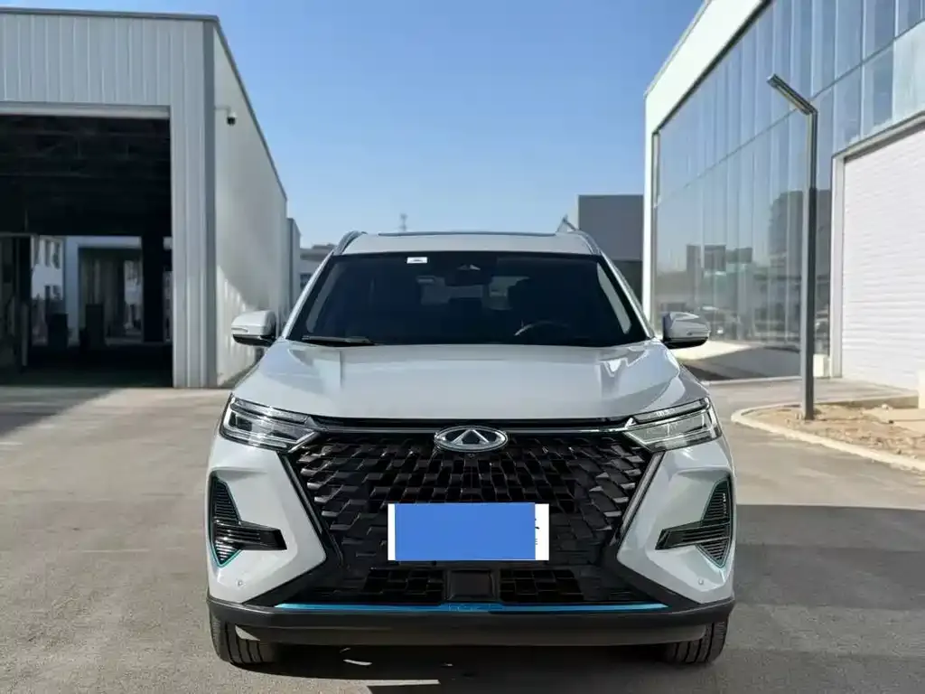 Chery Tiggo 8 PRO NEV — фото 2