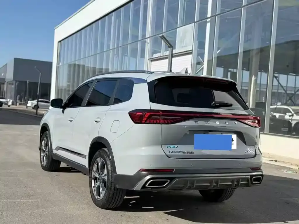Chery Tiggo 8 PRO NEV — фото 7