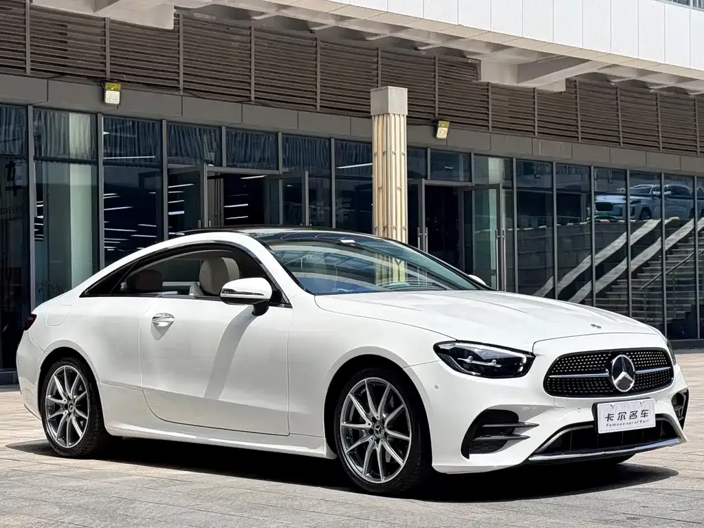 Mercedes-Benz E-Class (Import) — фото 4