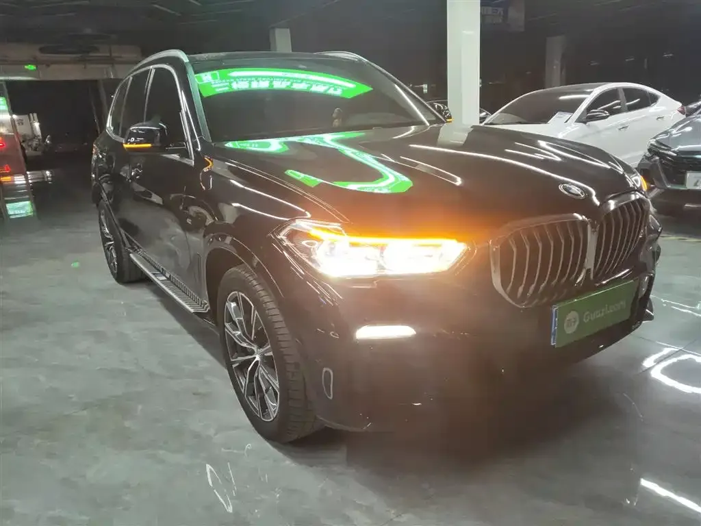 BMW X5 (Import) — фото 4