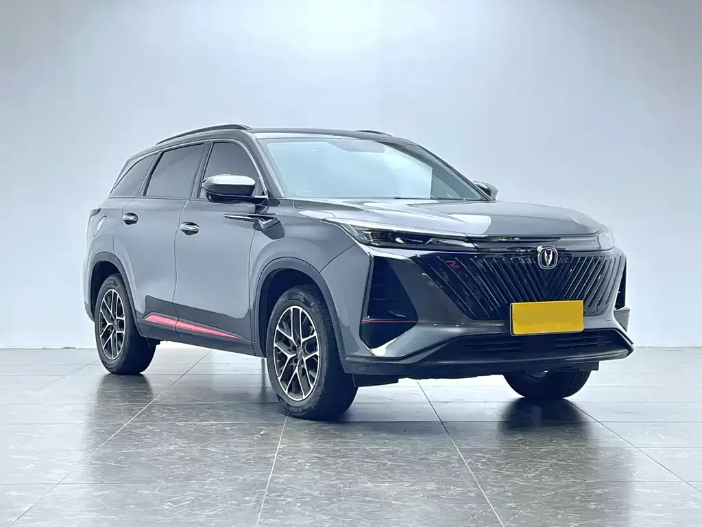 Changan CS75PLUS — фото 3