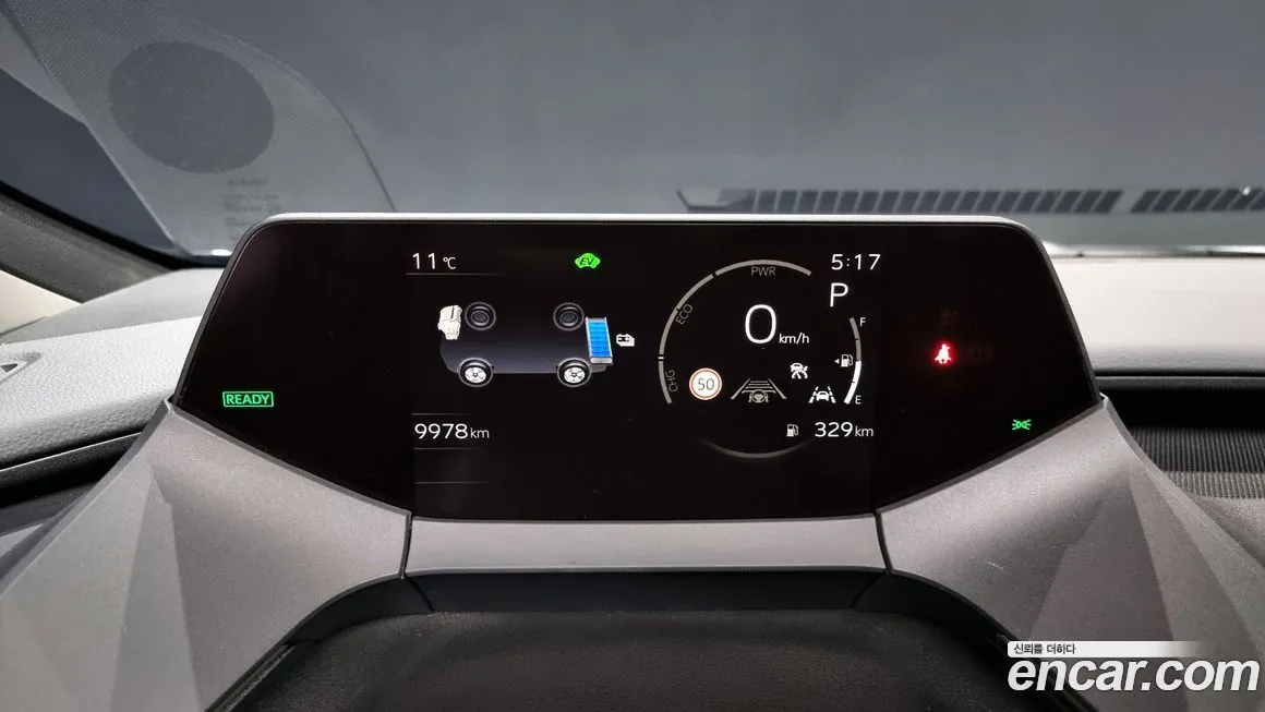 Toyota Prius — фото 8