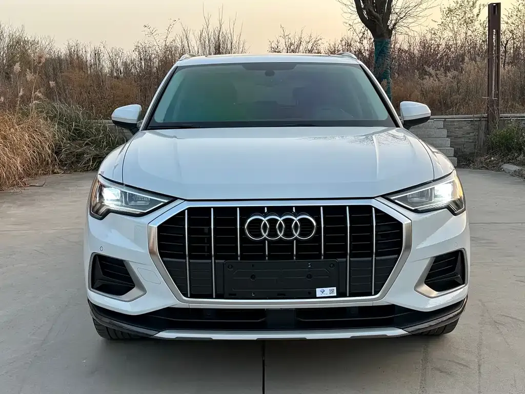 Audi Q3 — фото 2