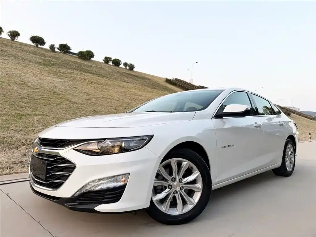 Chevrolet Malibu XL — фото 2
