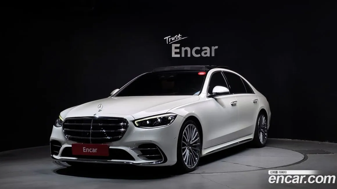 Mercedes-Benz S-Class — фото 1