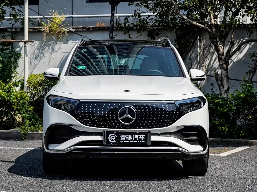 Mercedes-Benz EQB — фото 3