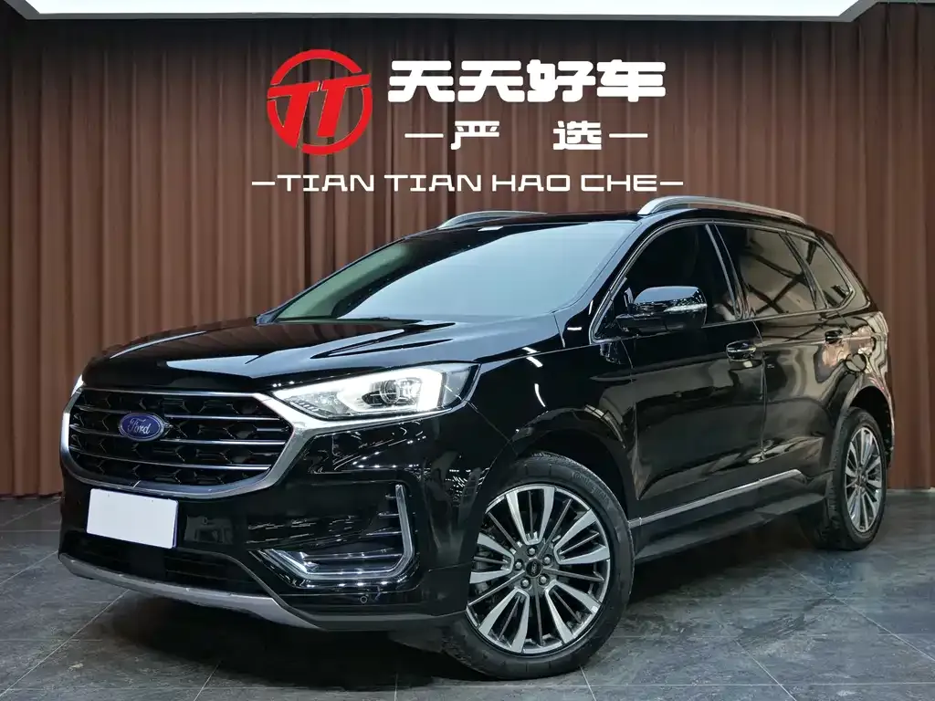 Ford Edge — фото 1