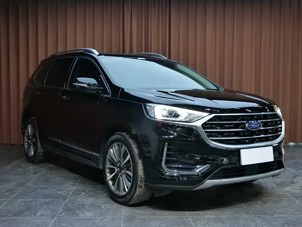 Ford Edge — фото 3