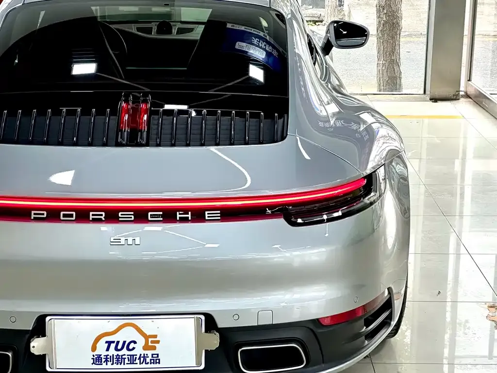 Porsche 911 — фото 10