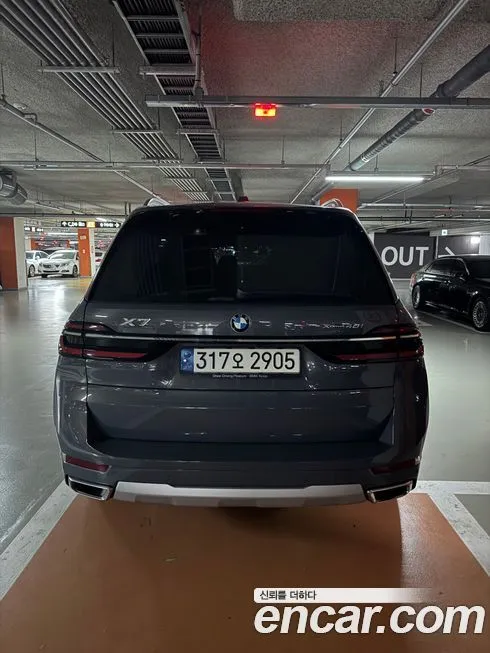 BMW X7 — фото 4