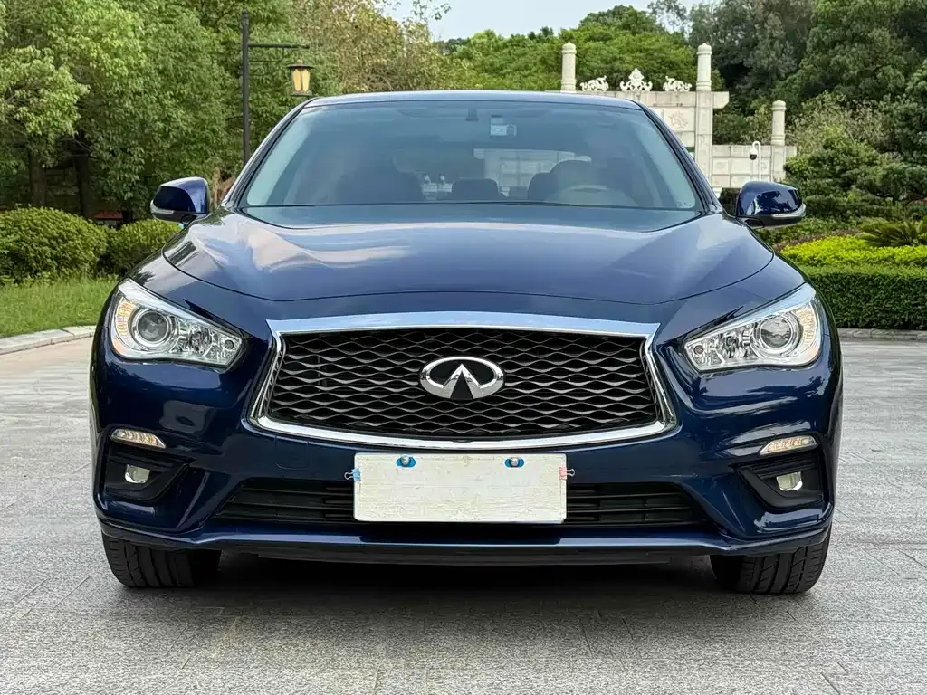 Infiniti Q50L — фото 2