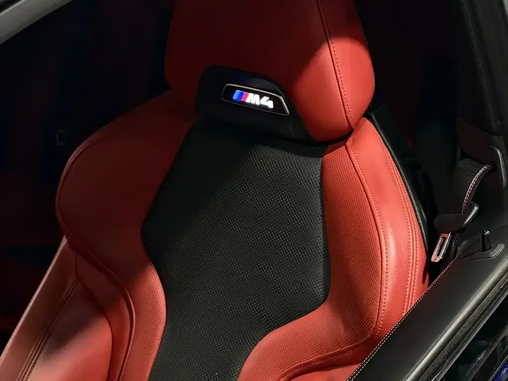 BMW M4 — фото 8