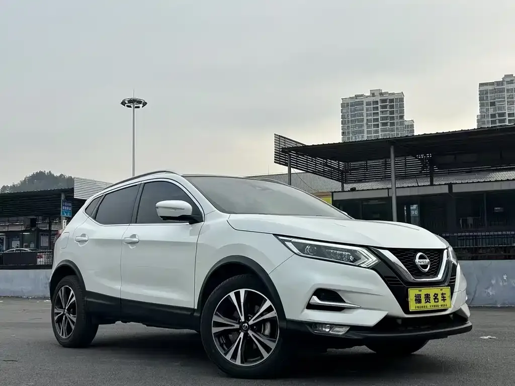 Nissan Qashqai — фото 3