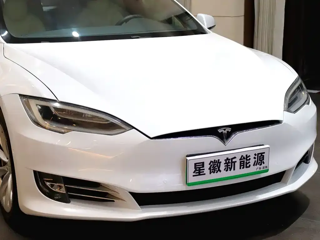 Tesla Model S — фото 5