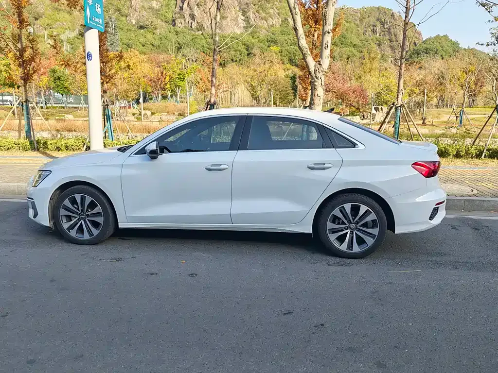 Audi A3 — фото 3