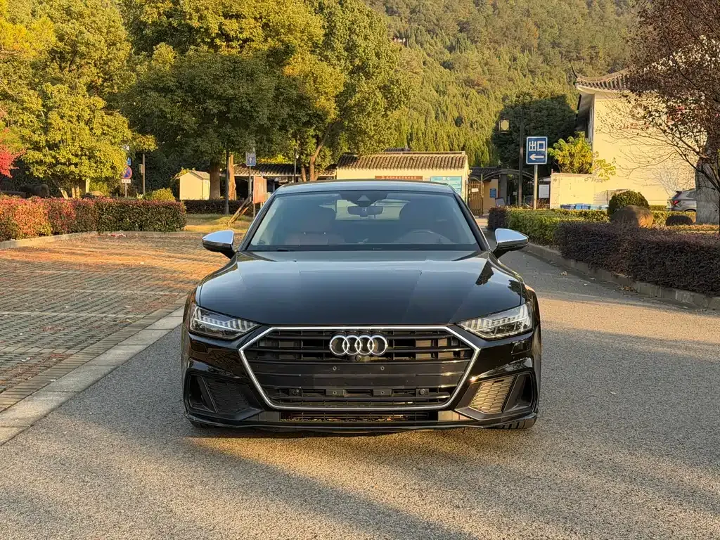 Audi A7 — фото 2