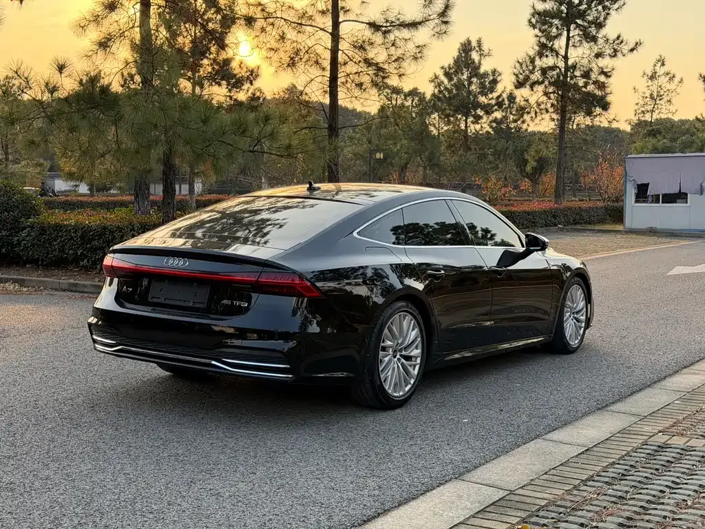 Audi A7 — фото 8