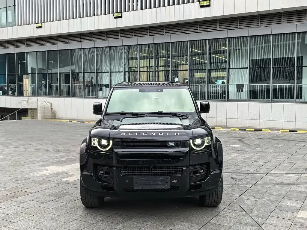 Land Rover Defender — фото 2