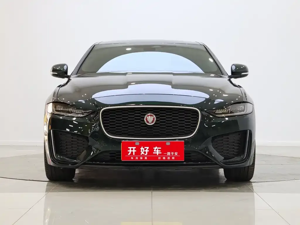 Jaguar XEL — фото 2