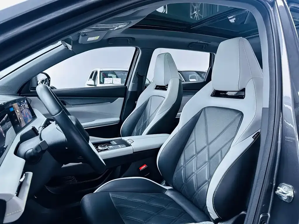 Changan CS75PLUS — фото 10