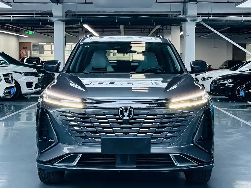 Changan CS75PLUS — фото 2