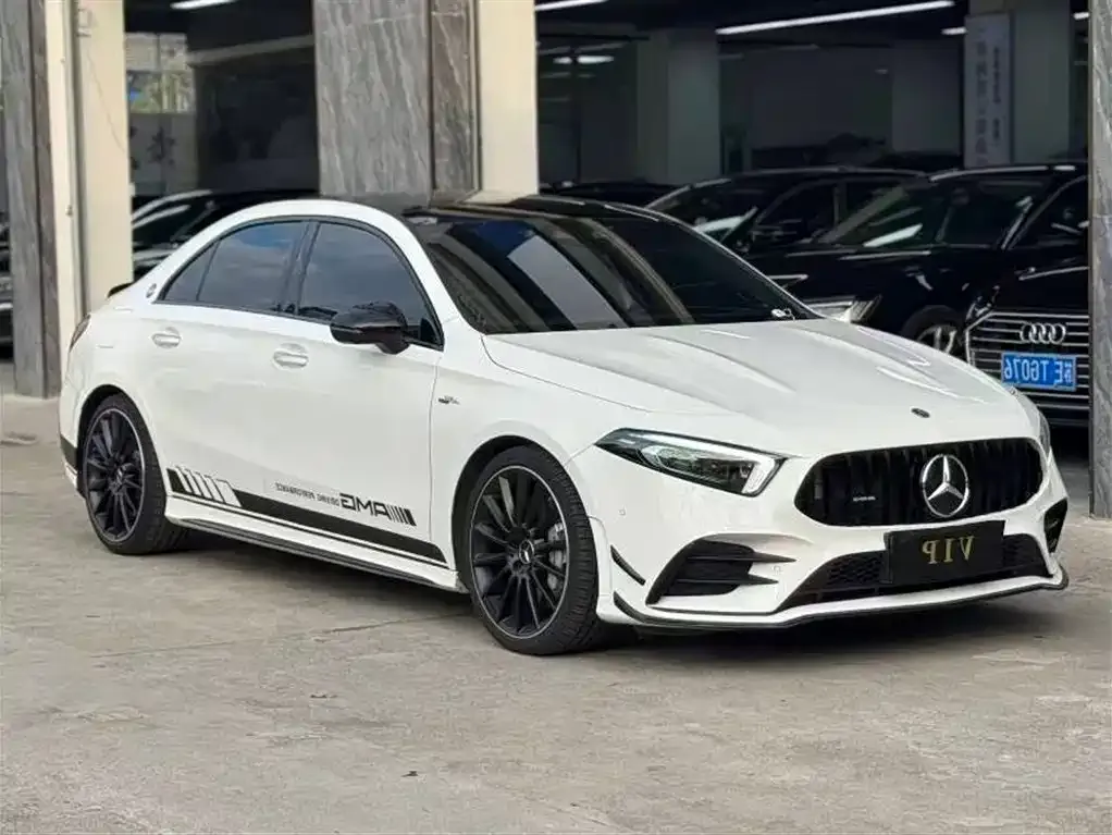 Mercedes-Benz A-Class AMG — фото 3