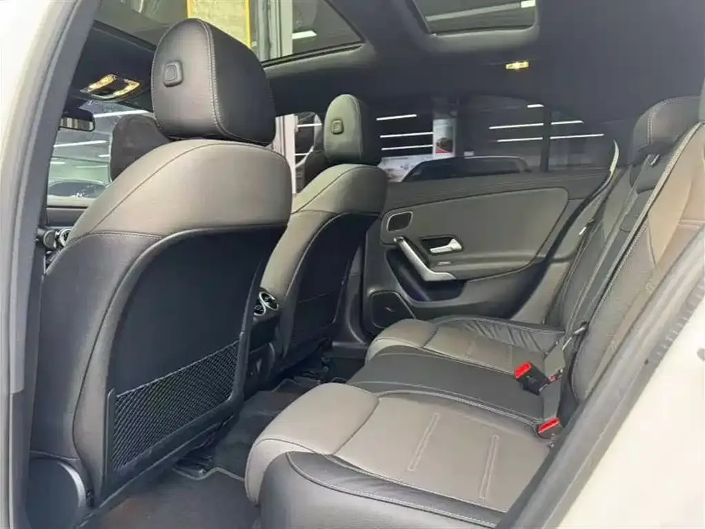 Mercedes-Benz A-Class AMG — фото 5