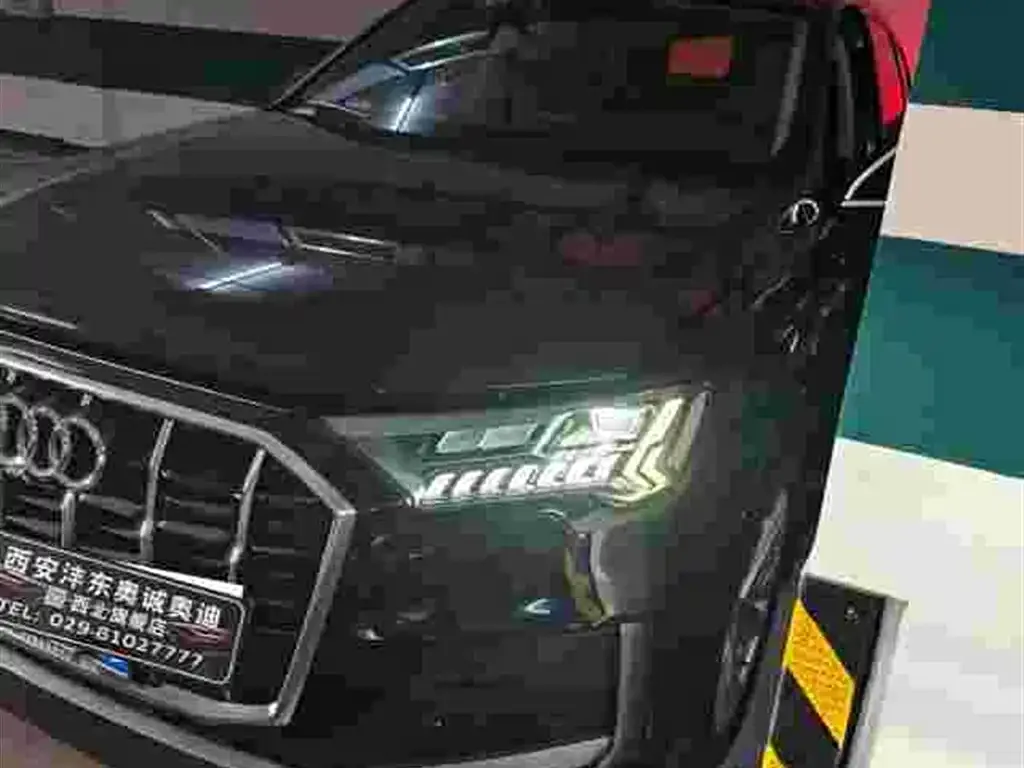 Audi Q7 — фото 2