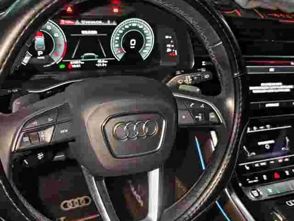 Audi Q7 — фото 4