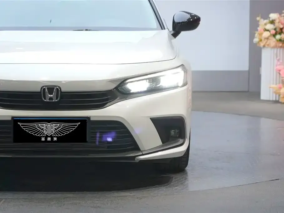 Honda Civic — фото 3