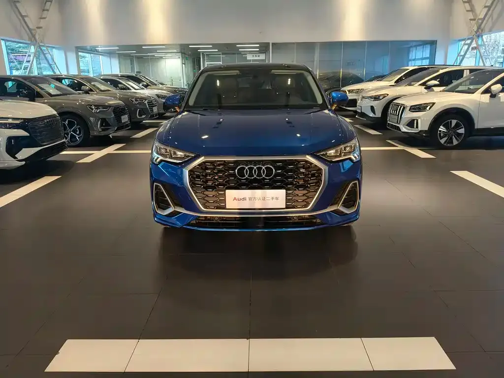 Audi Q3 Sportback — фото 2