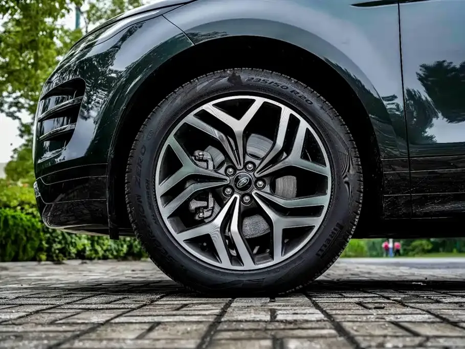 Land Rover Evoque — фото 10