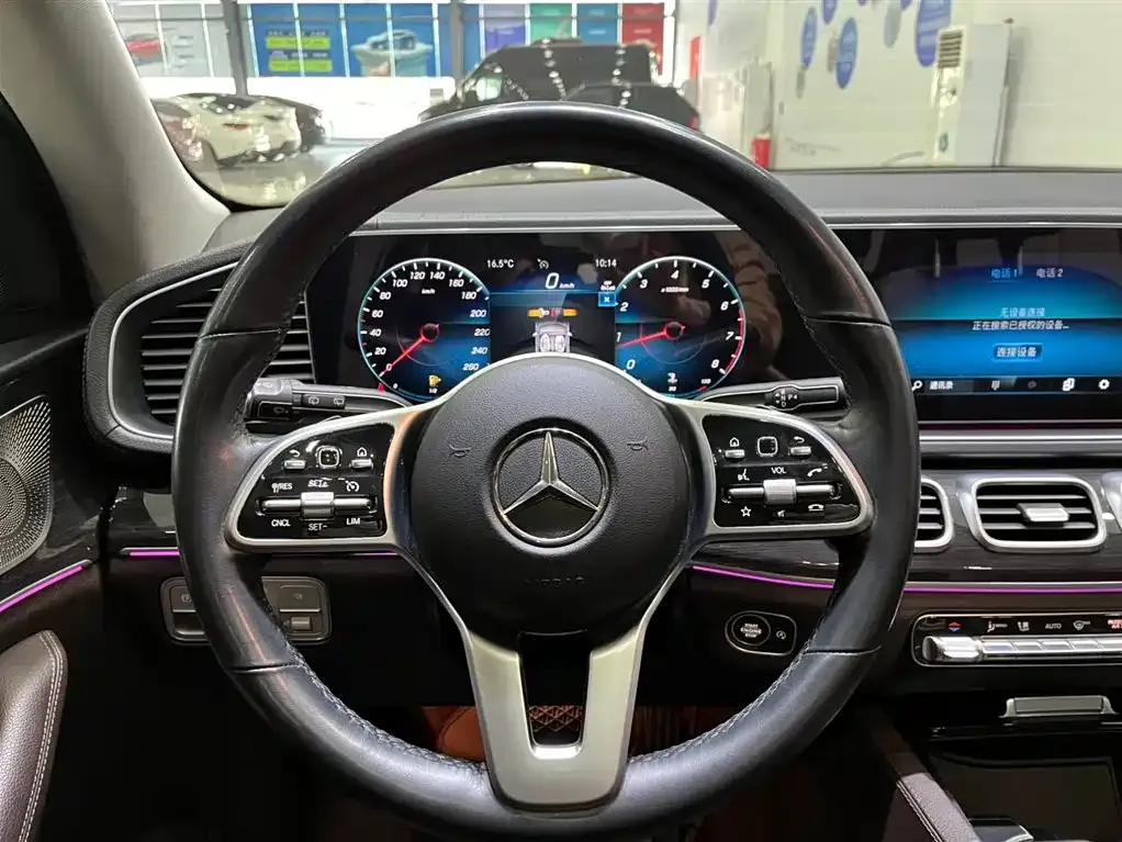 Mercedes-Benz GLE — фото 10