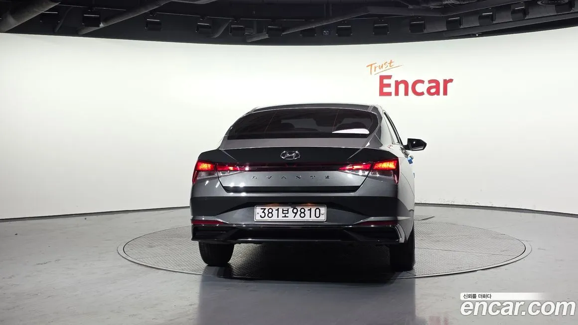 Hyundai AVANTE — фото 4