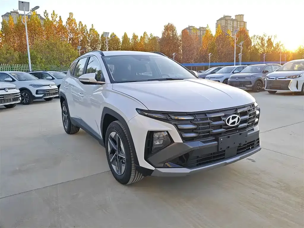 Hyundai Tucson — фото 4
