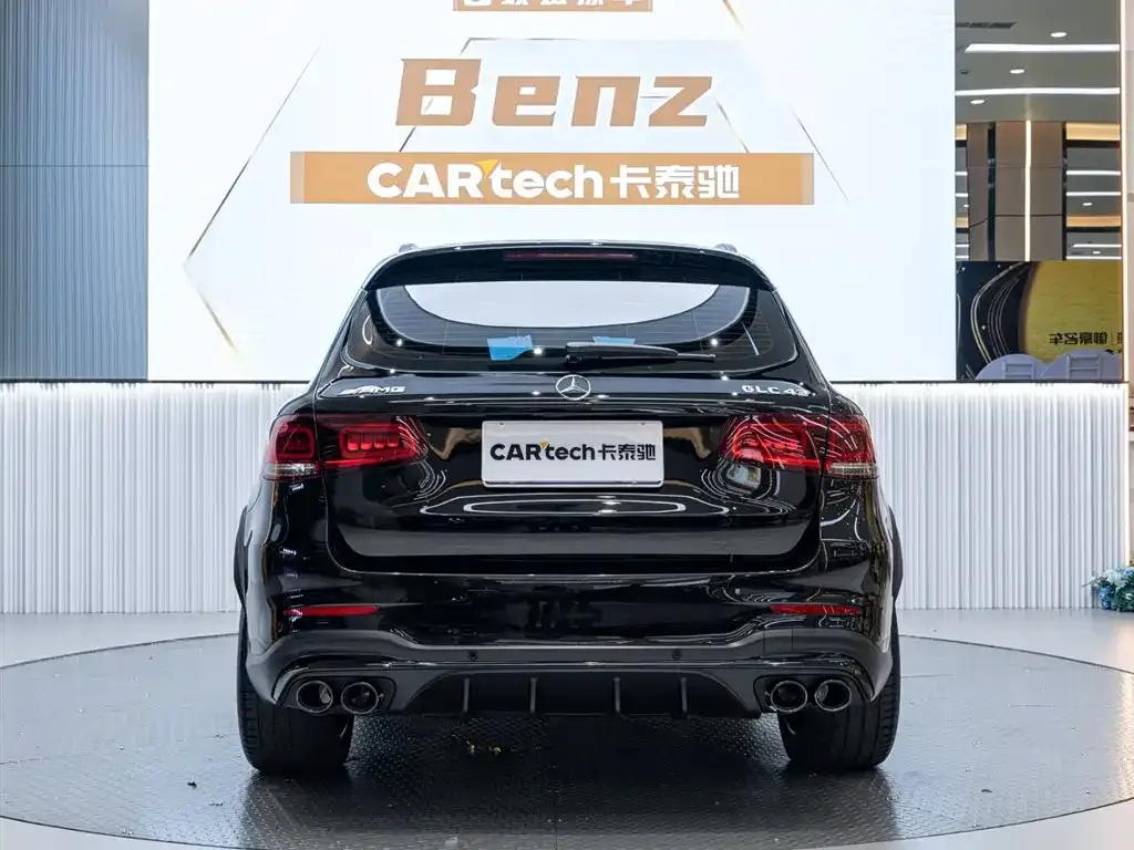 Mercedes-Benz GLC AMG — фото 5