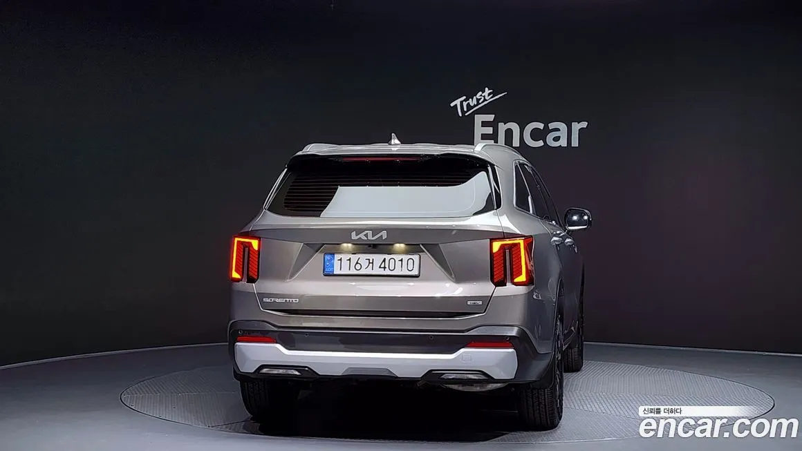 Kia Sorento — фото 4