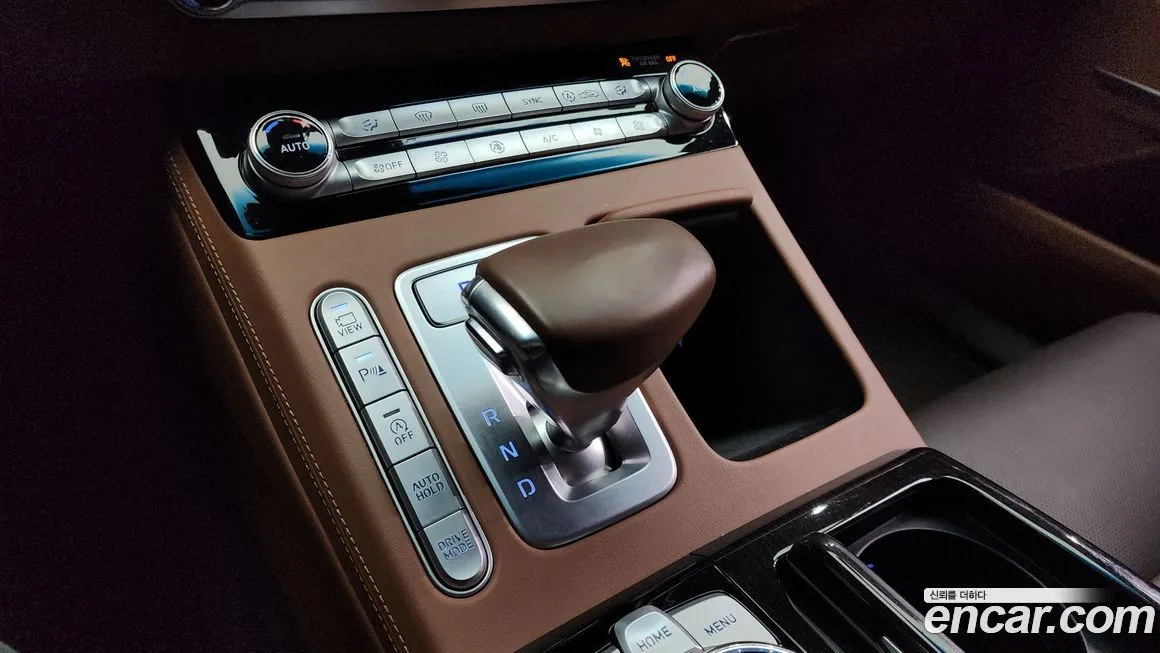 Genesis G90 — фото 9