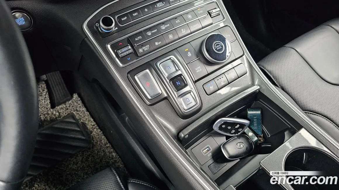 Hyundai Santafe — фото 9
