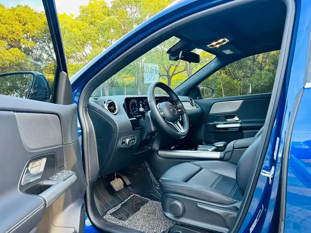 Mercedes-Benz GLA — фото 4