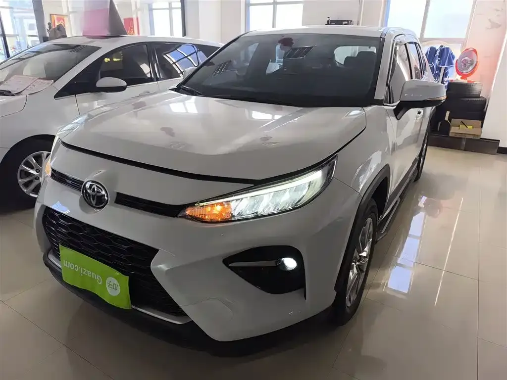Toyota Wildlander — фото 1