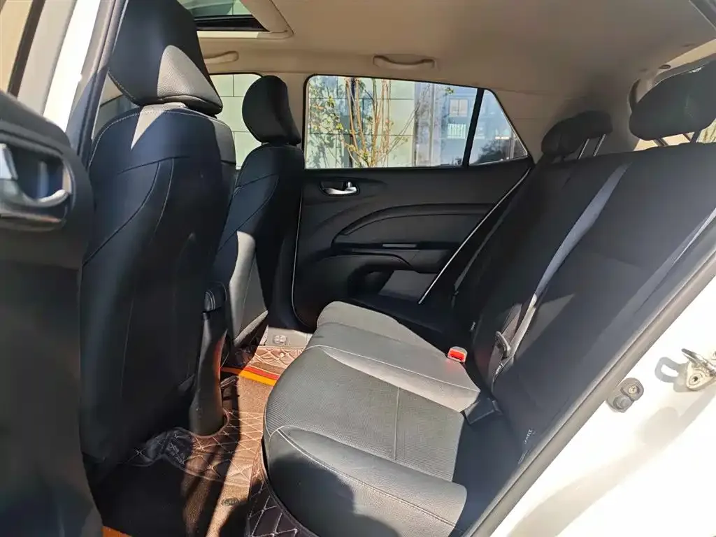 Kia KX1 — фото 6