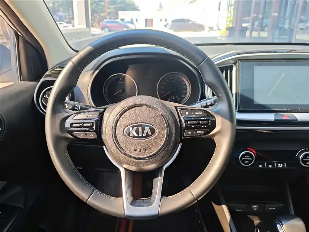 Kia KX1 — фото 8
