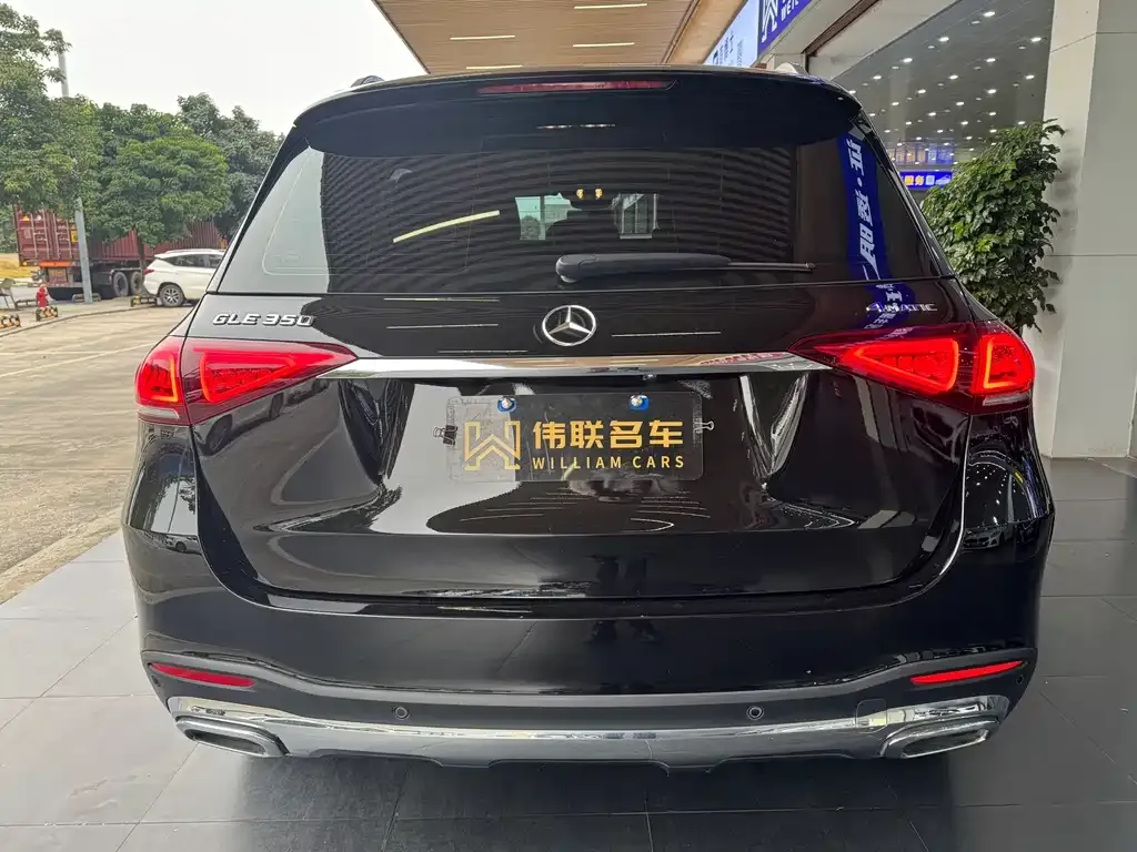 Mercedes-Benz GLE — фото 10