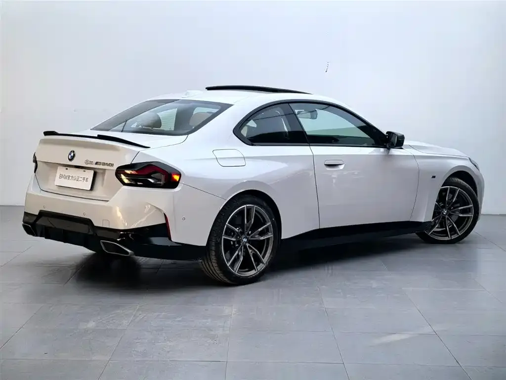 BMW M240i — фото 4