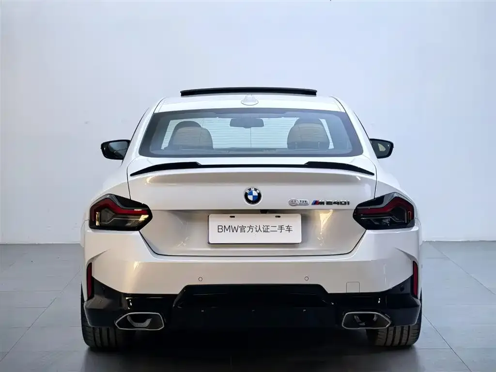 BMW M240i — фото 5