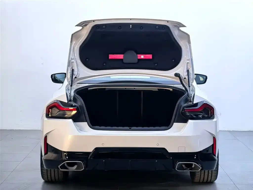 BMW M240i — фото 6