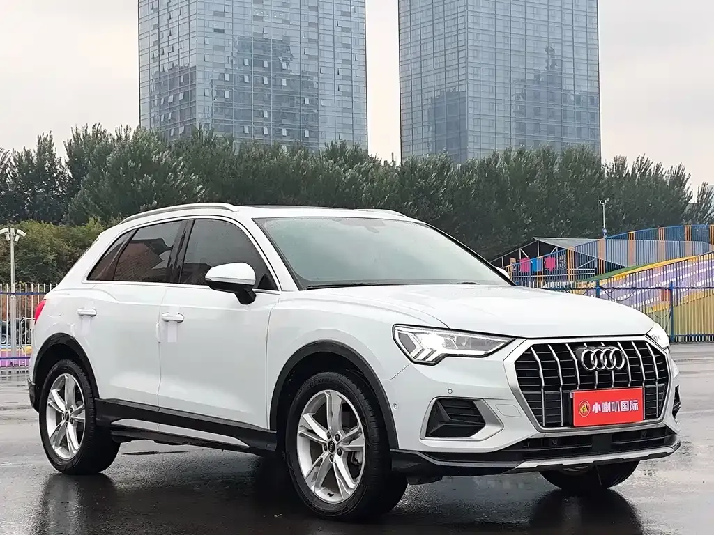 Audi Q3 — фото 4